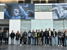 Exkursion der TH Lübeck zur Drägerwerk AG – Einblicke in Medizintechnik und Innovation Studierende der TH Lübeck bei einer Exkursion zur Drägerwerk AG & Co. KGaA, mit Einblicken in Medizintechnik und Sicherheitslösungen.