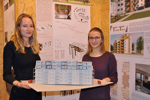 Dritter Preis: Team „11 Wohnungen in 11 Wochen“ mit Lara Jessen (links) und Jasmin Jacobsen. Foto: TH Lübeck