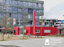 Die GründerCubes auf dem Lübecker Wissenschaftscampus. Foto: TH Lübeck