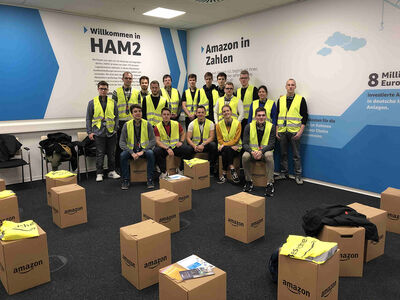 Besuch im Amazon-Logistikzentrum Winsen. Foto: Amazon