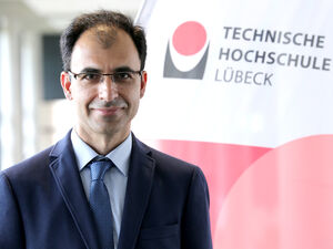 Dr.-Ing. Saeed Milady ist neuer Professor für Analoge Elektronik und Elektromagnetischen Verträglichkeit (EMV) an der Technischen Hochschule Lübeck. Foto: TH Lübeck