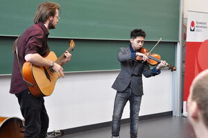 Das Duo PaBaMeTo sorgte für den musikalischen Rahmen. Foto: TH Lübeck