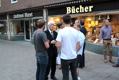 Nach getaner Arbeit, der Lübecker Rathausmarkt bietet das willkommene Ambiente. Foto: TH Lübeck