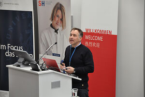 Die Professoren Tchorz und Kallinger informierten über die THL-Hörakustik-Aktivitäten, Prof. Jürgens war erkrankt. Foto: TH Lübeck