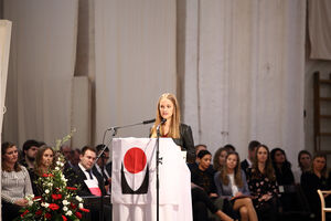 Absolventin Nadine Neerhut: „Wir alle können stolz... sein!“. Foto: TH Lübeck