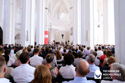 TH Lübeck verabschiedet am 25. Januar 2019 über 400 Absolvent*innen ins Berufsleben. Foto: TH Lübeck