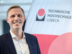 Prof. Dr. André Drews, Wirtschaftsprofessor und Teil des neuen Leitungsduos des IEB. Foto: TH Lübeck