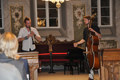 Duo „PaBaMeTo“ mit Melf Torge Nonn, Klarinette und Pay Bandik Nonn, Kontrabass. Foto: TH Lübeck